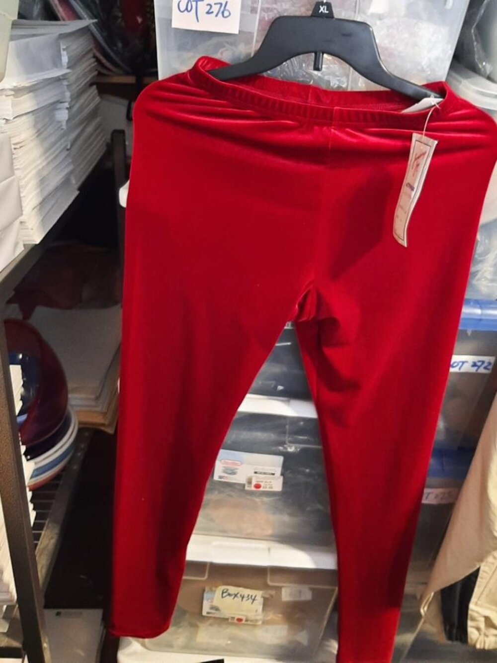 NEW TAG ! Jumping Joy Activewear Leggins Red Velour Size M